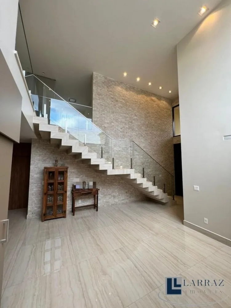 Casa, 3 quartos, 305 m² - Foto 3