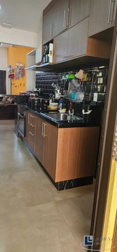 Casa, 4 quartos, 152 m² - Foto 2