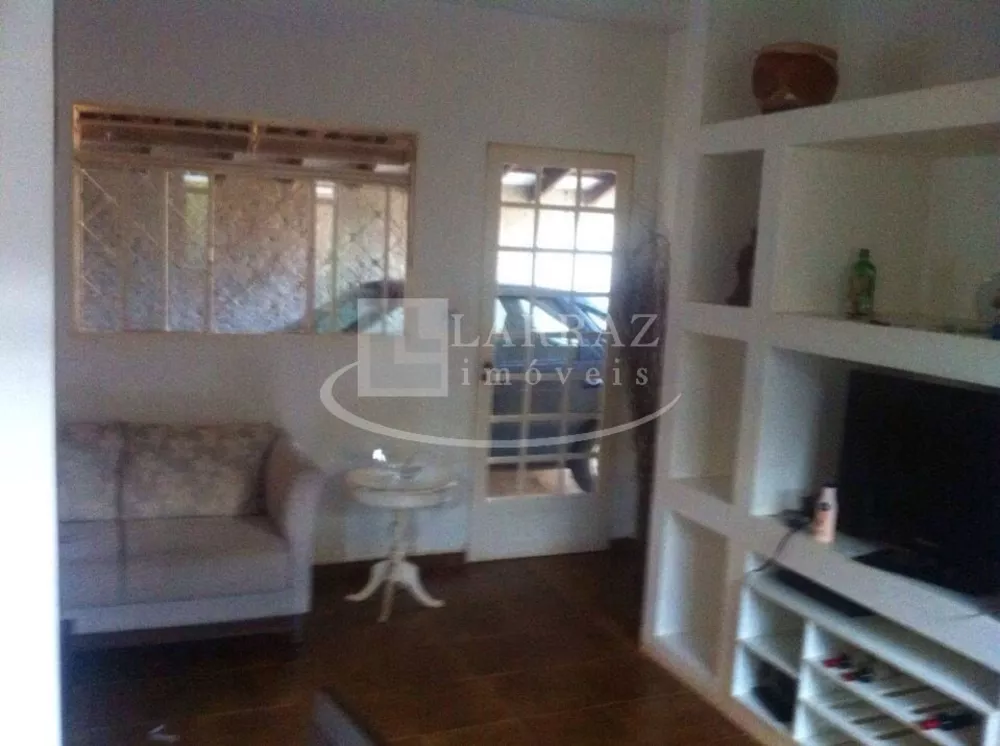 Casa, 3 quartos, 250 m² - Foto 2
