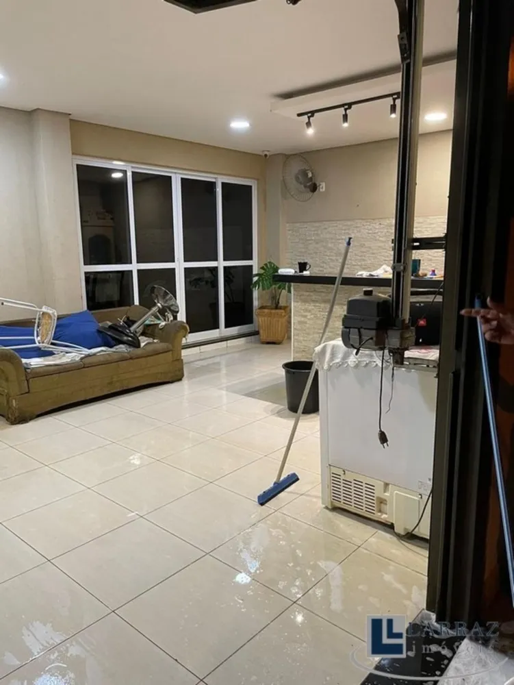 Casa, 3 quartos, 172 m² - Foto 2
