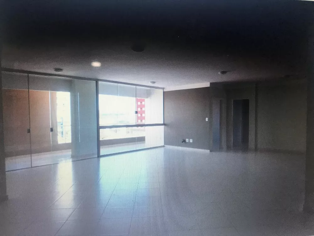 Apartamento, 4 quartos, 203 m² - Foto 1