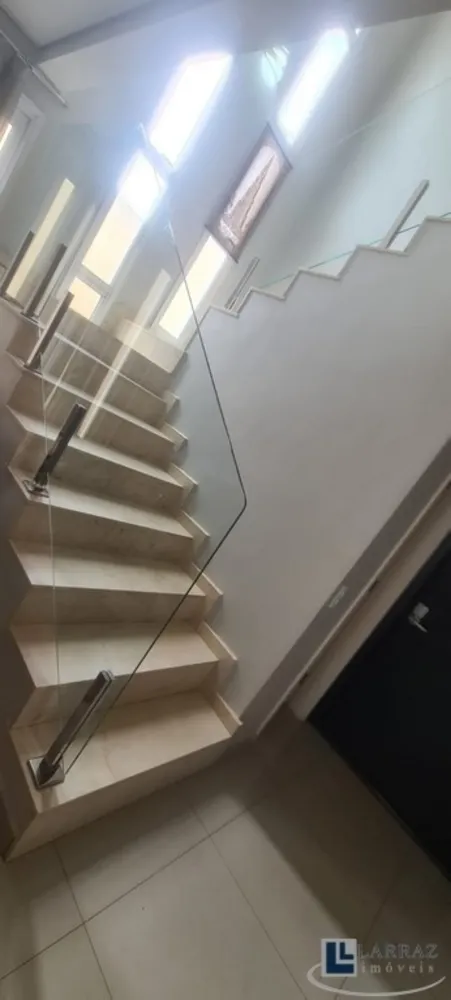Casa, 3 quartos, 230 m² - Foto 7