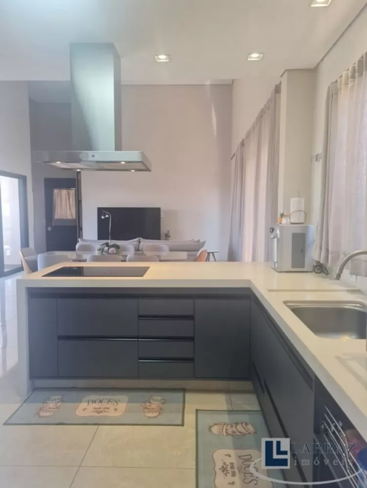 Casa, 3 quartos, 237 m² - Foto 3
