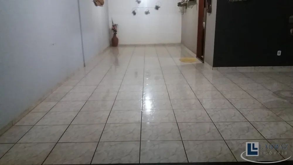 Casa, 4 quartos, 300 m² - Foto 11