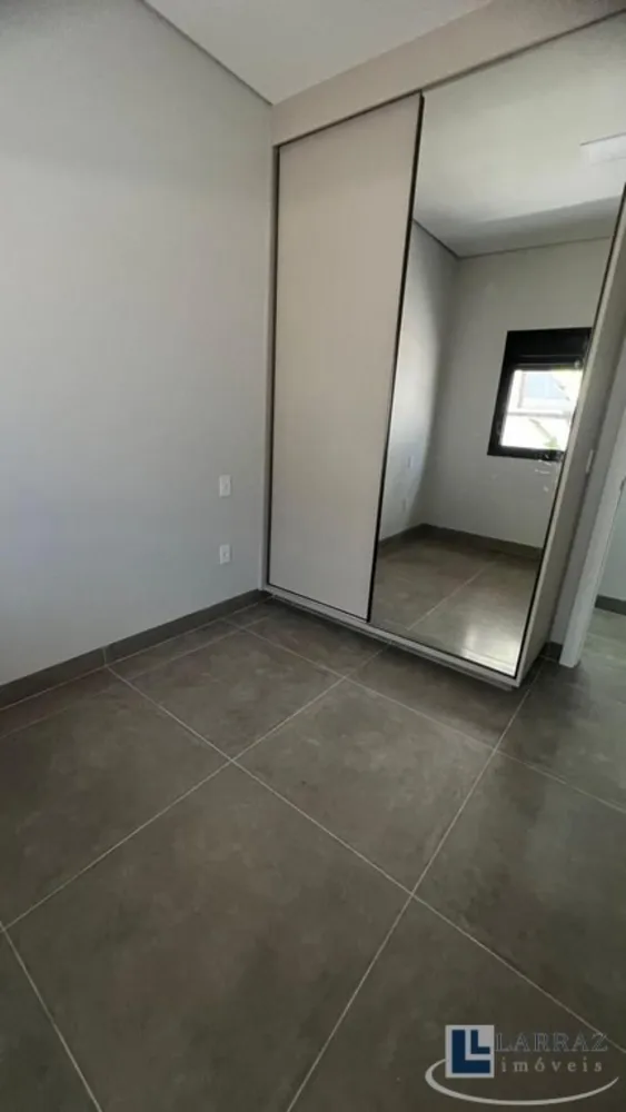 Casa, 3 quartos, 196 m² - Foto 3