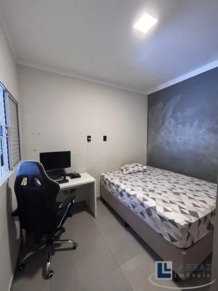Casa, 3 quartos, 128 m² - Foto 1