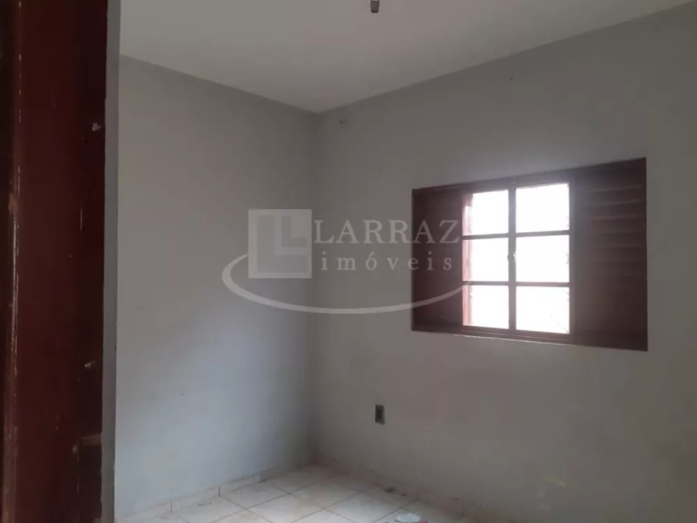 Casa, 3 quartos, 196 m² - Foto 2