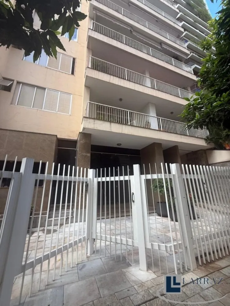 Apartamento, 3 quartos, 210 m² - Foto 1