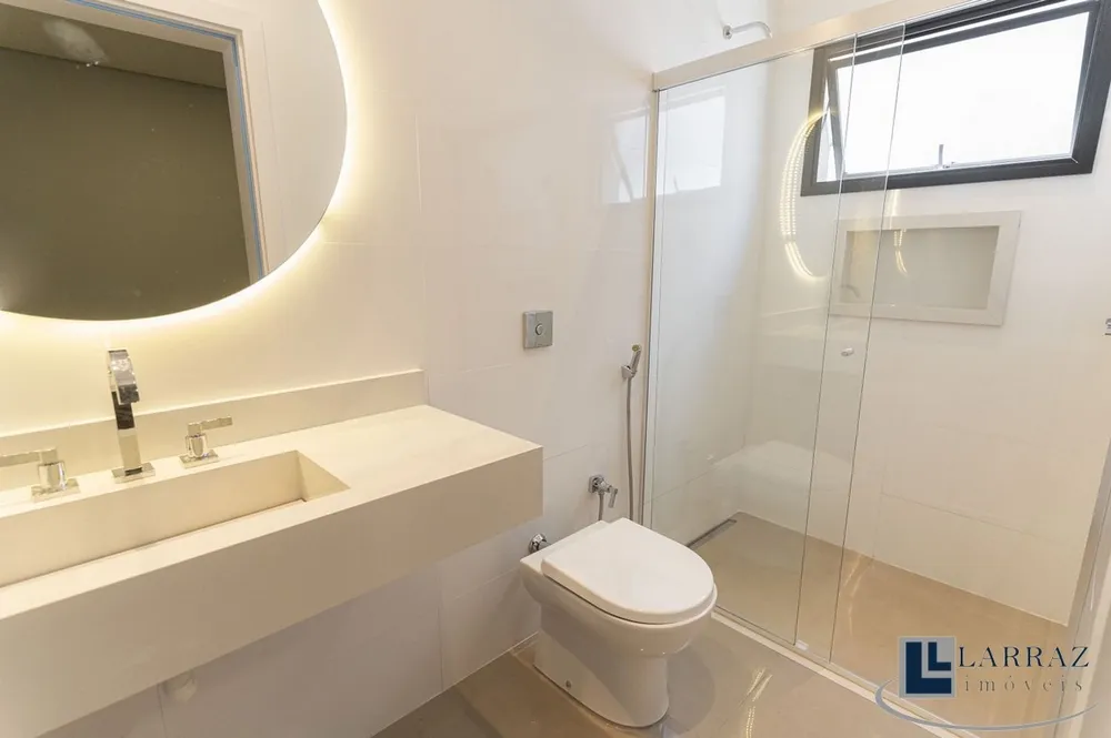 Casa, 3 quartos, 279 m² - Foto 1