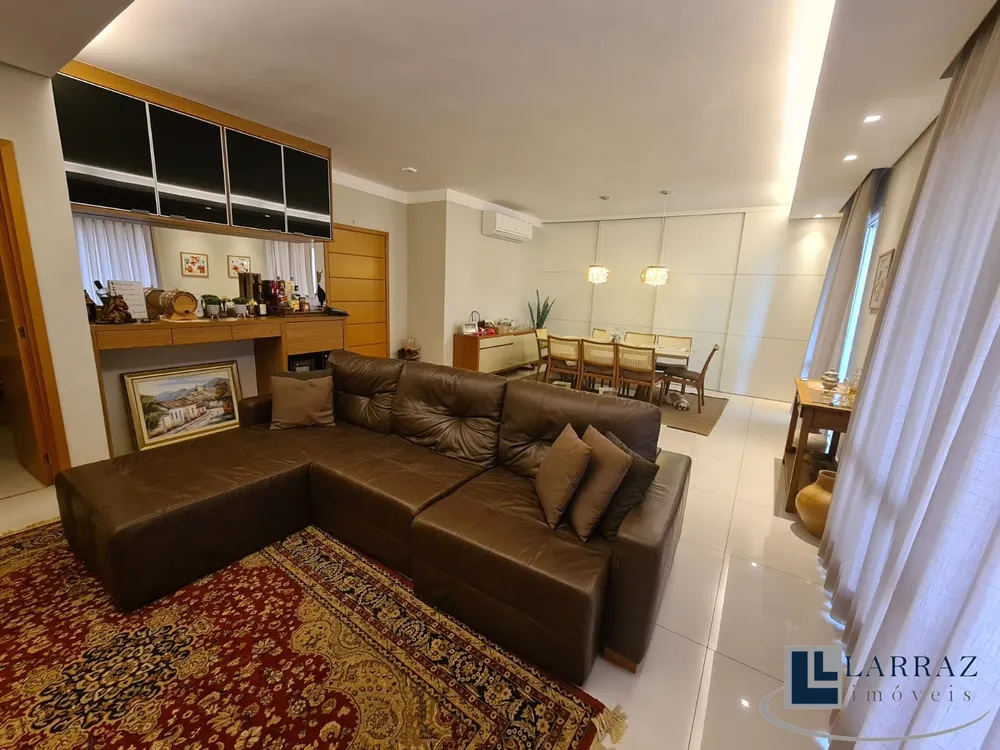 Apartamento, 3 quartos, 172 m² - Foto 2