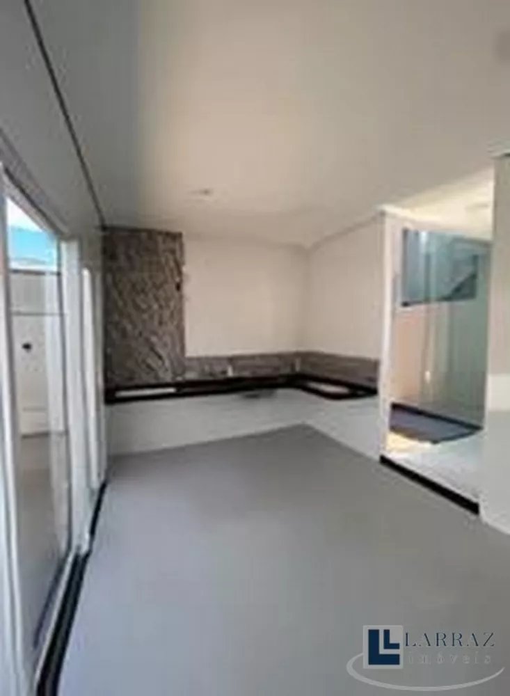 Casa, 3 quartos, 195 m² - Foto 1