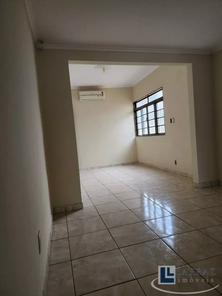 Casa, 3 quartos, 250 m² - Foto 7