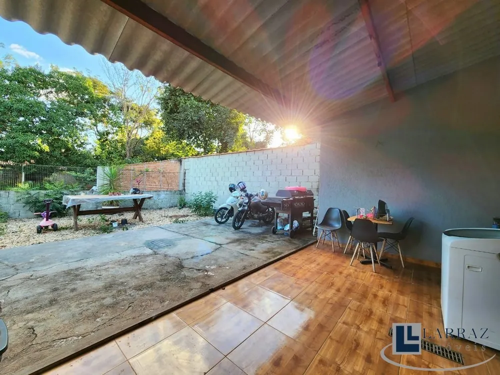 Chácara, 5 quartos, 2800 m² - Foto 1