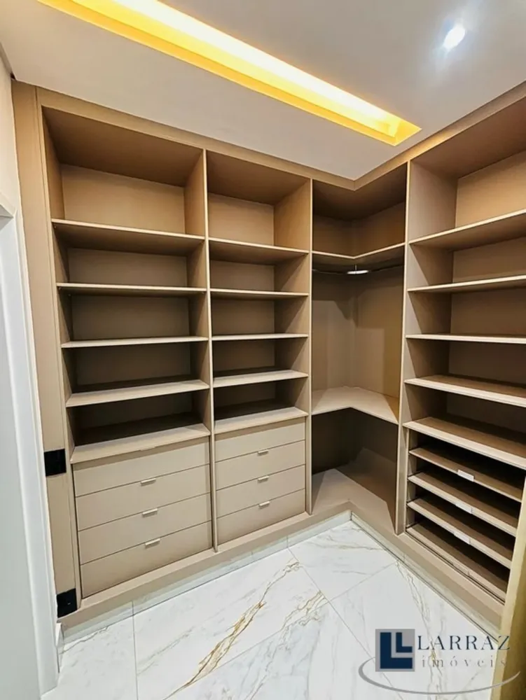 Casa, 3 quartos, 225 m² - Foto 4