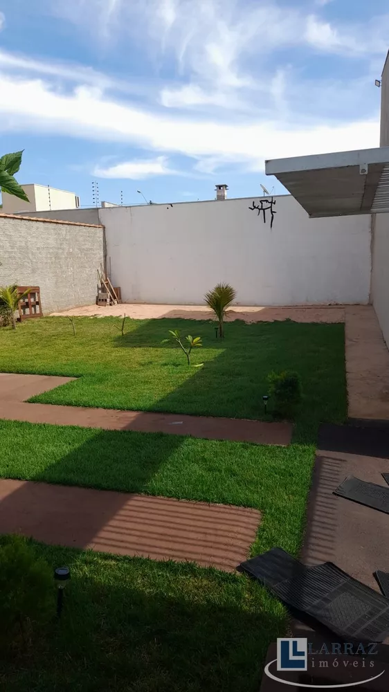 Casa, 2 quartos, 186 m² - Foto 1