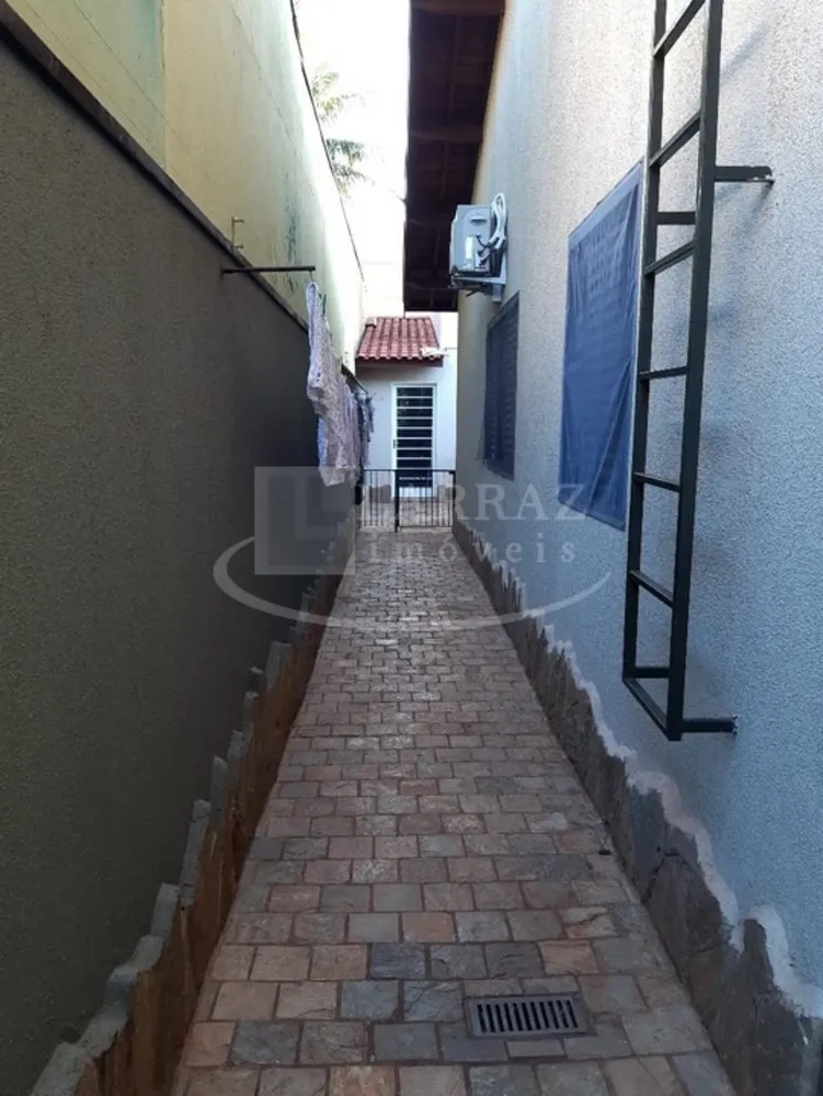 Casa, 5 quartos, 281 m² - Foto 2