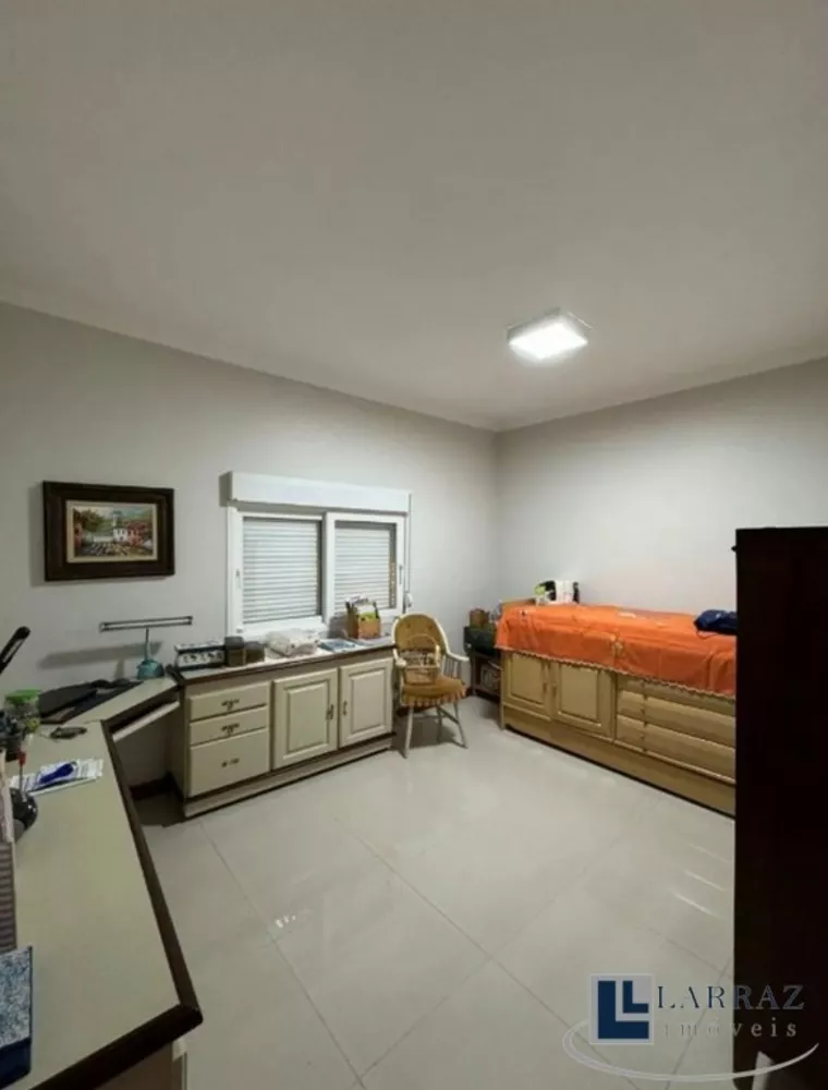 Casa, 3 quartos, 230 m² - Foto 9