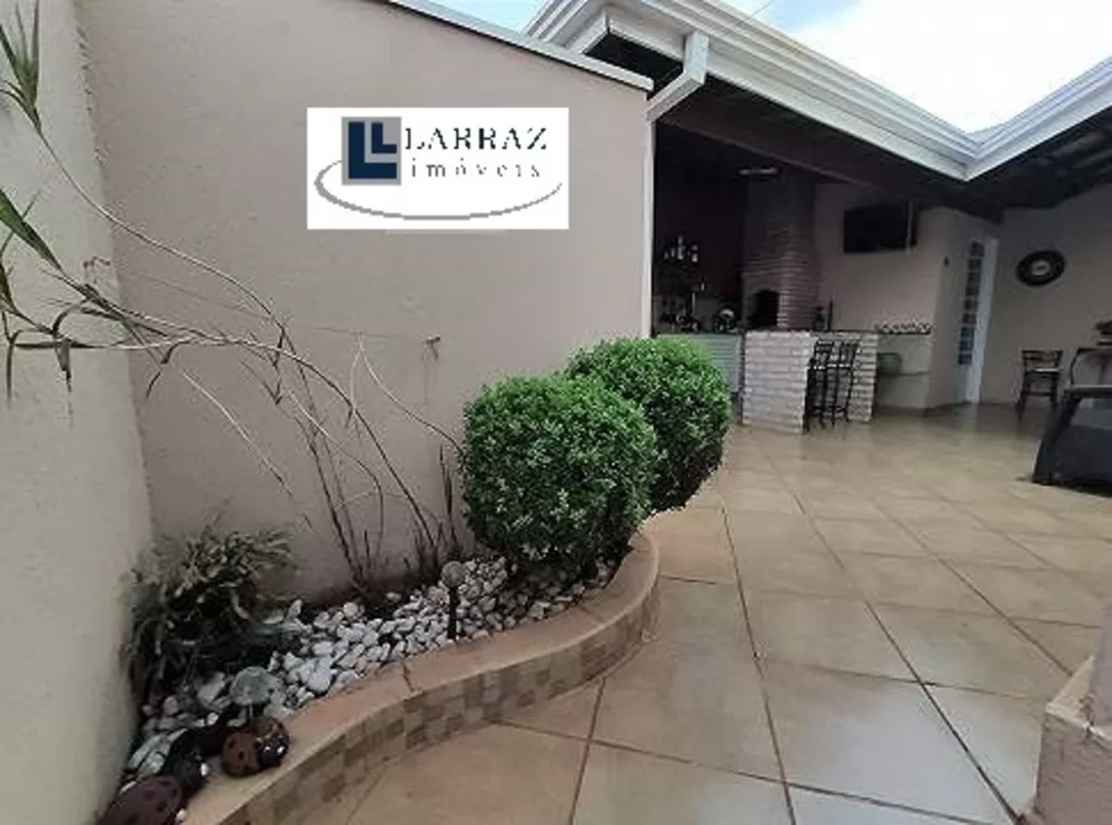 Casa, 3 quartos, 134 m² - Foto 2