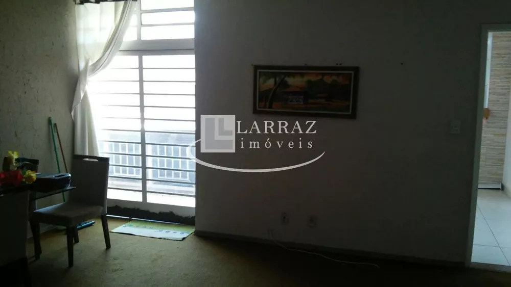 Apartamento, 3 quartos, 130 m² - Foto 1