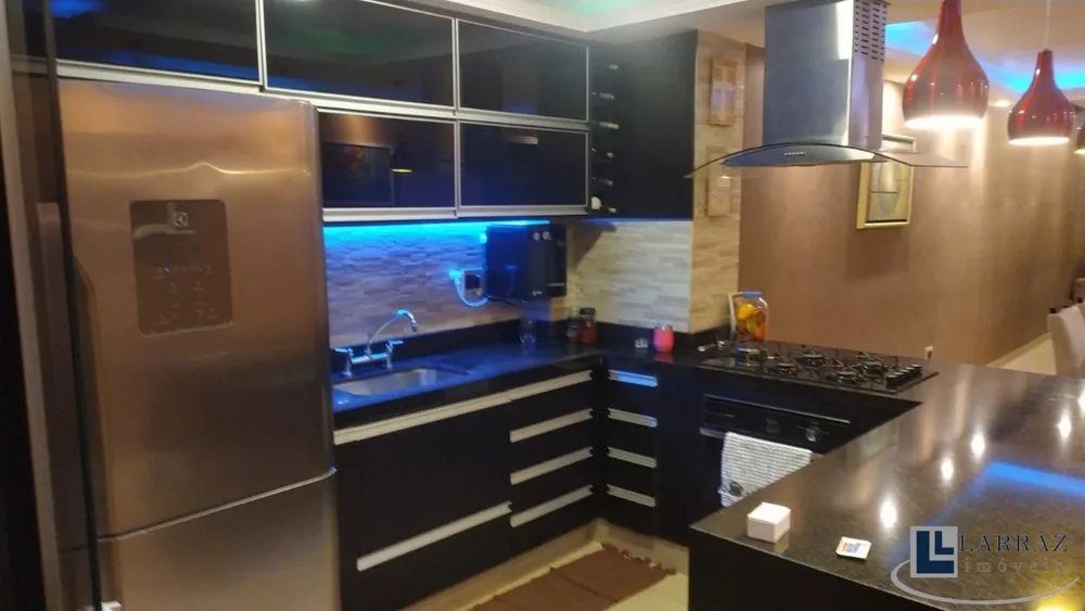 Casa, 3 quartos, 218 m² - Foto 12