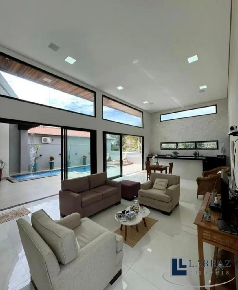 Casa, 3 quartos, 266 m² - Foto 4