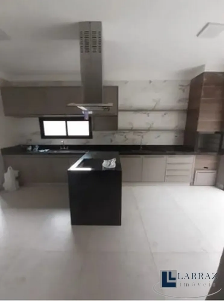 Casa, 3 quartos, 146 m² - Foto 1