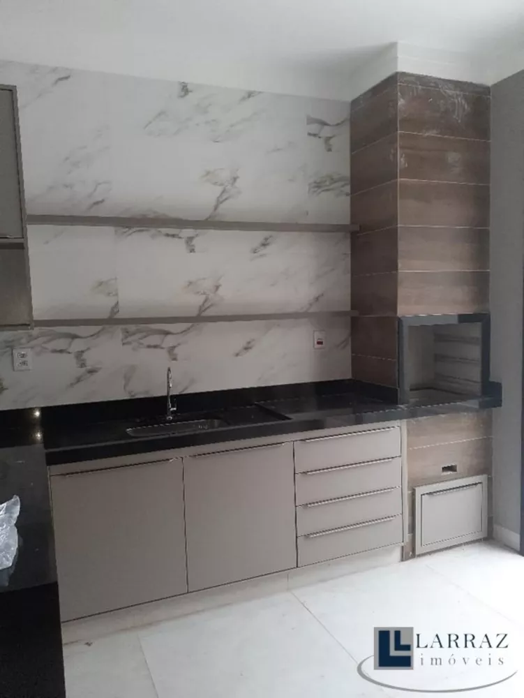 Casa, 3 quartos, 146 m² - Foto 2