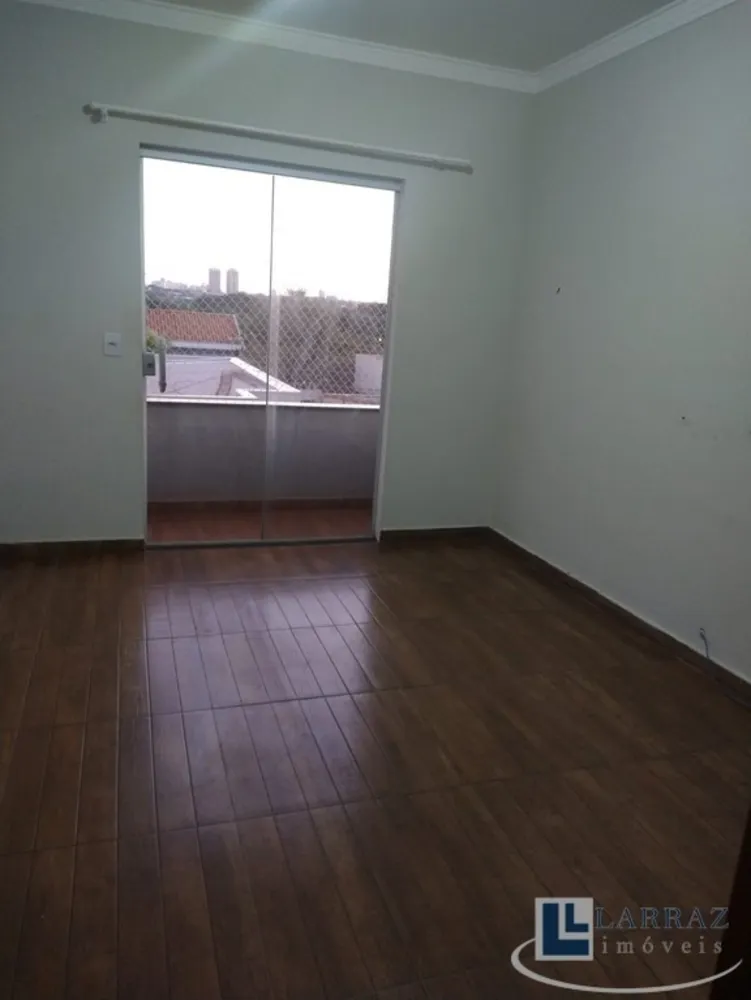 Casa, 3 quartos, 152 m² - Foto 3