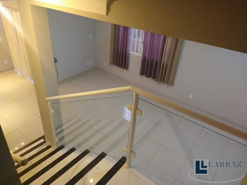 Casa, 3 quartos, 152 m² - Foto 4