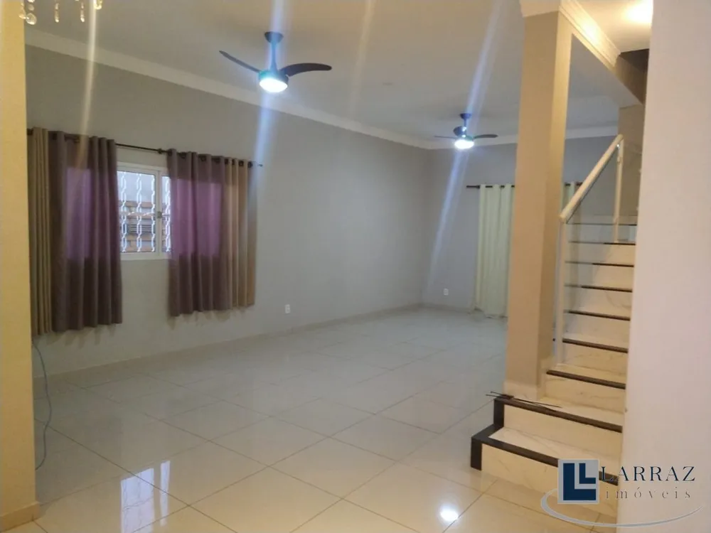 Casa, 3 quartos, 152 m² - Foto 1