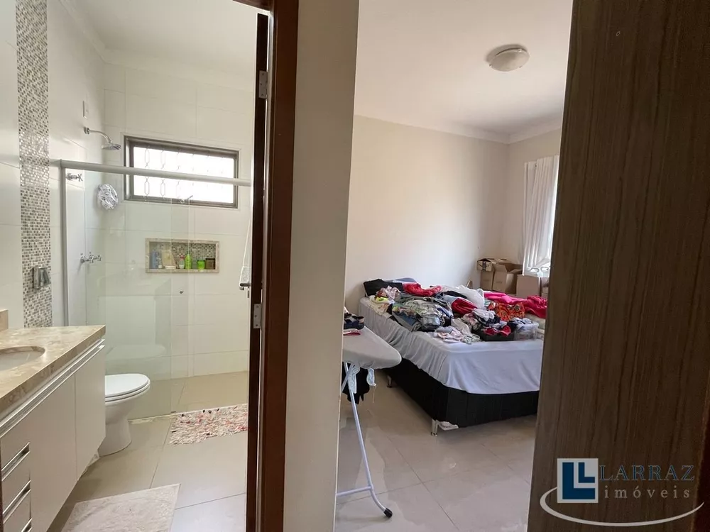 Casa, 3 quartos, 234 m² - Foto 11