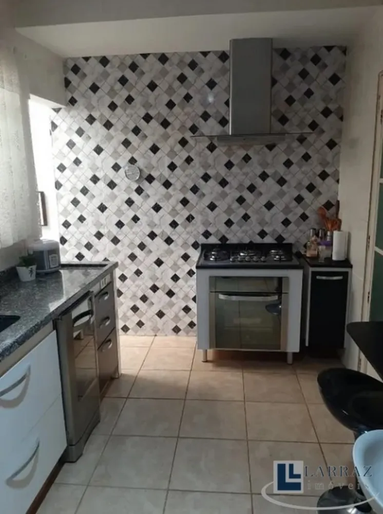 Casa, 4 quartos, 177 m² - Foto 8