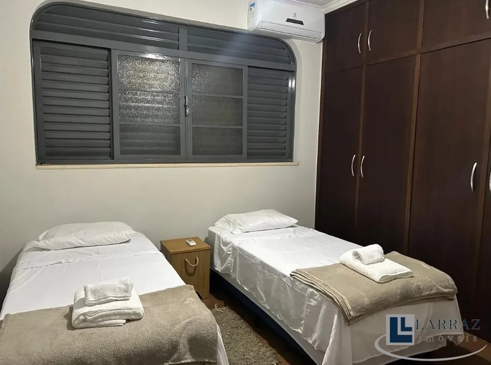 Casa, 5 quartos, 273 m² - Foto 8