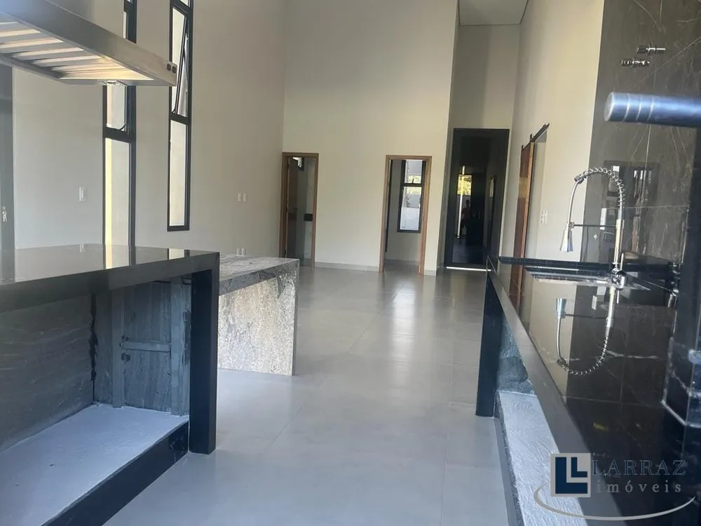 Casa, 3 quartos, 157 m² - Foto 2