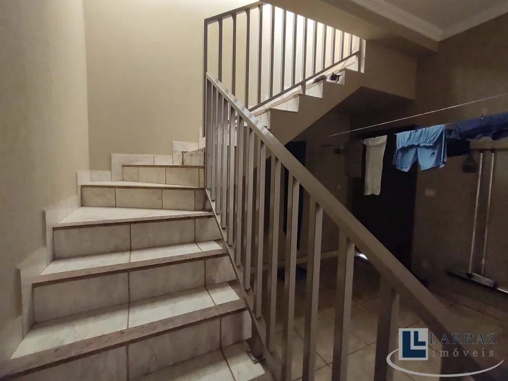 Casa, 3 quartos, 255 m² - Foto 1
