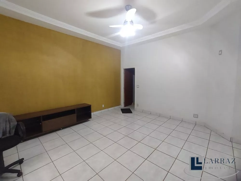 Casa, 3 quartos, 255 m² - Foto 9