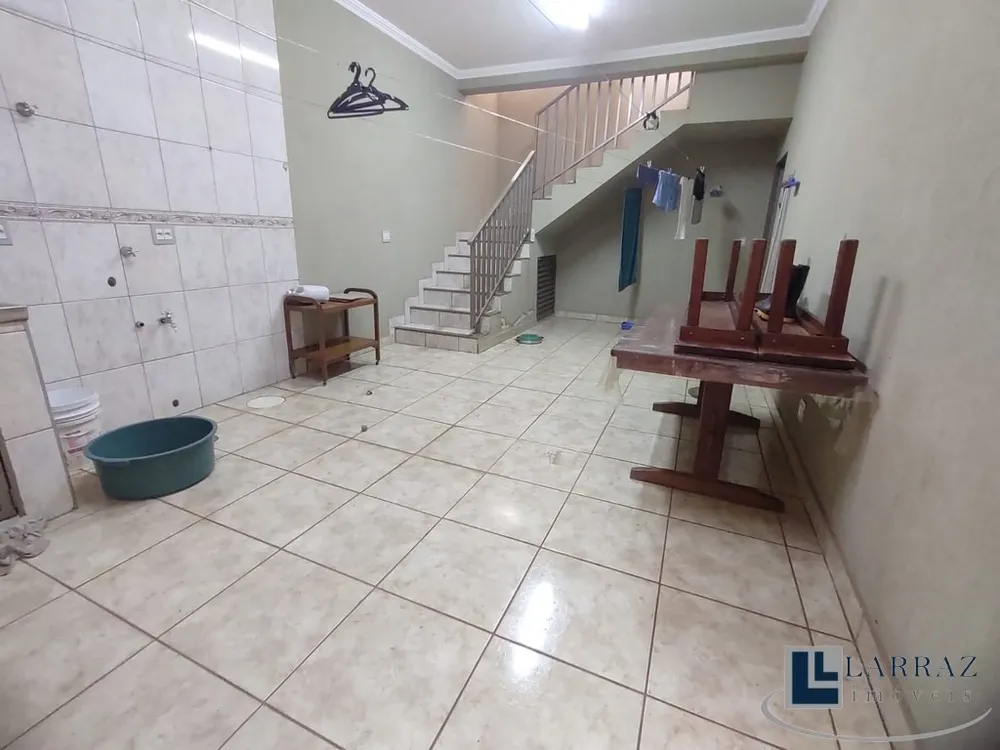 Casa, 3 quartos, 255 m² - Foto 3