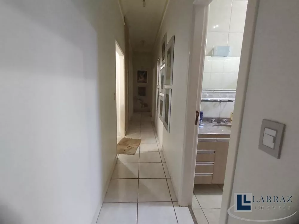 Casa, 3 quartos, 255 m² - Foto 11