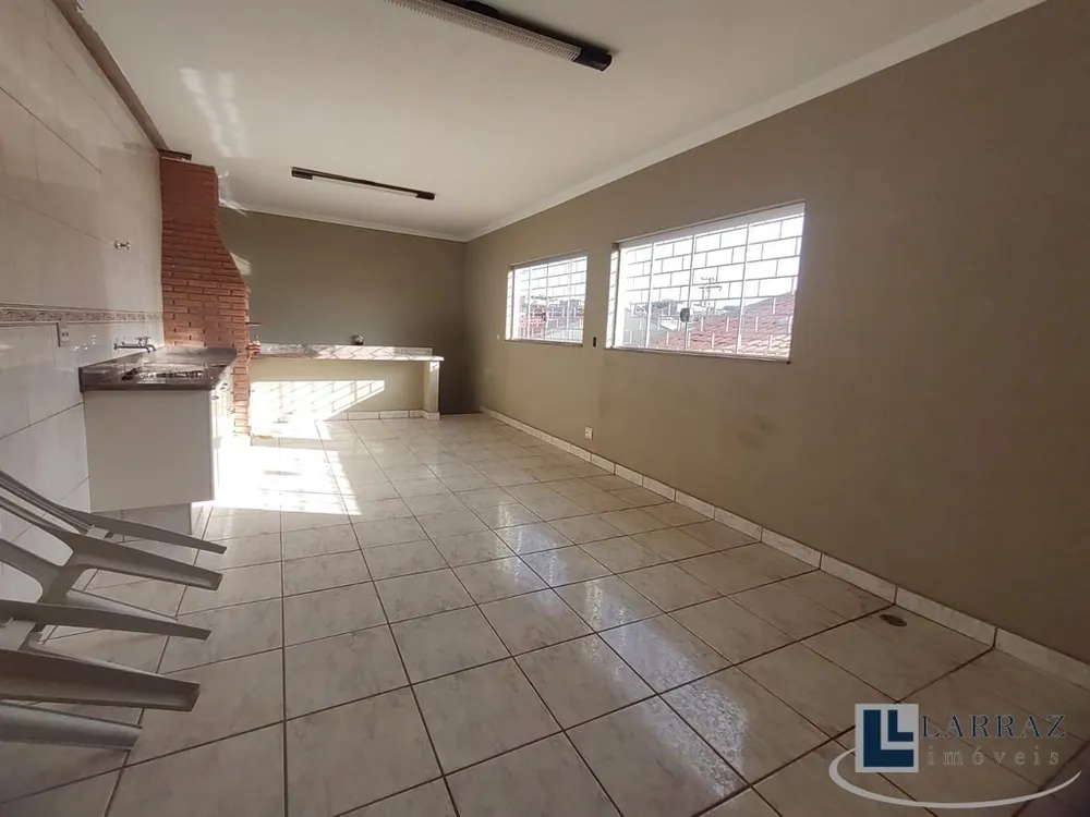 Casa, 3 quartos, 255 m² - Foto 4
