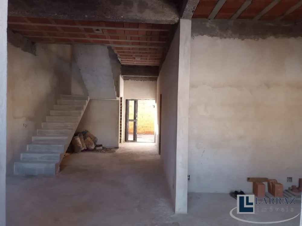 Casa, 3 quartos, 229 m² - Foto 6