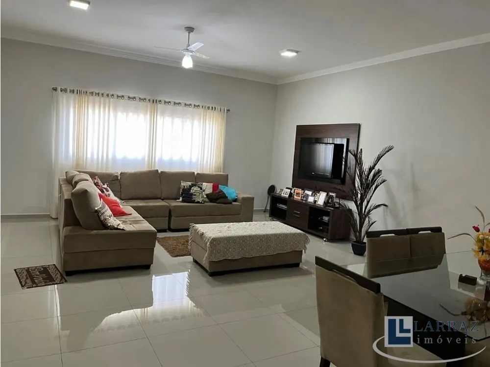Casa, 3 quartos, 150 m² - Foto 2