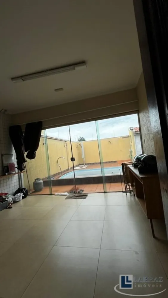 Casa, 3 quartos, 171 m² - Foto 2