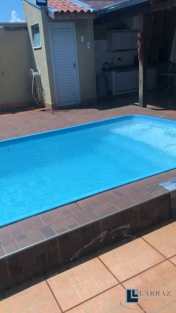 Casa, 3 quartos, 171 m² - Foto 1