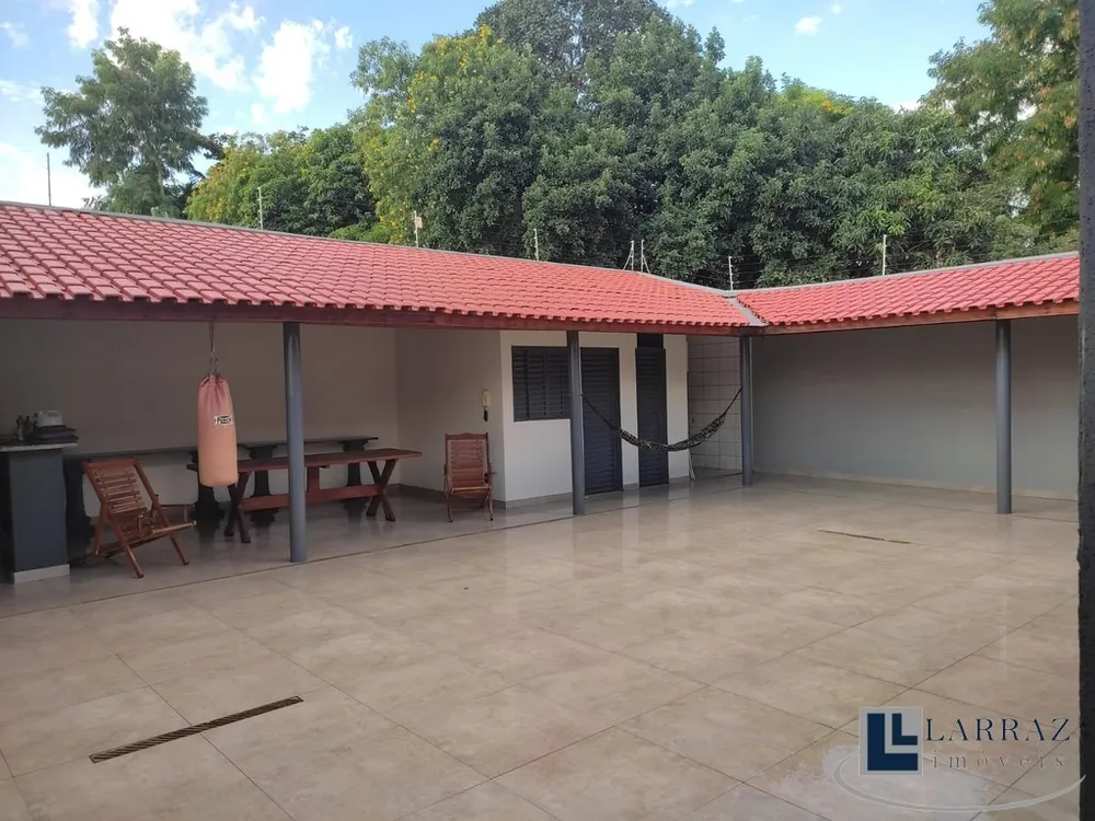 Casa, 5 quartos, 287 m² - Foto 2