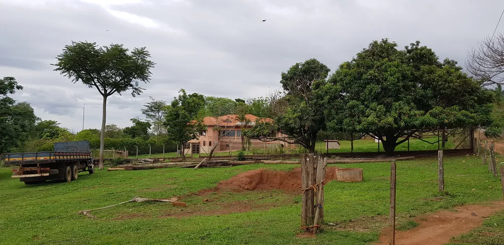 Sítio, 3 quartos, 1 m² - Foto 2