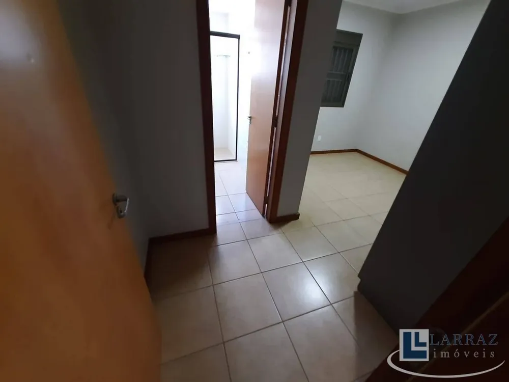 Apartamento, 3 quartos, 155 m² - Foto 1