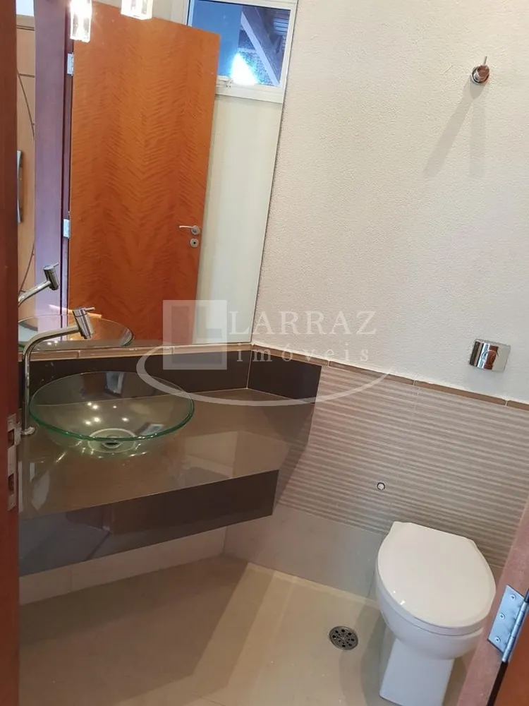 Casa, 3 quartos, 225 m² - Foto 15