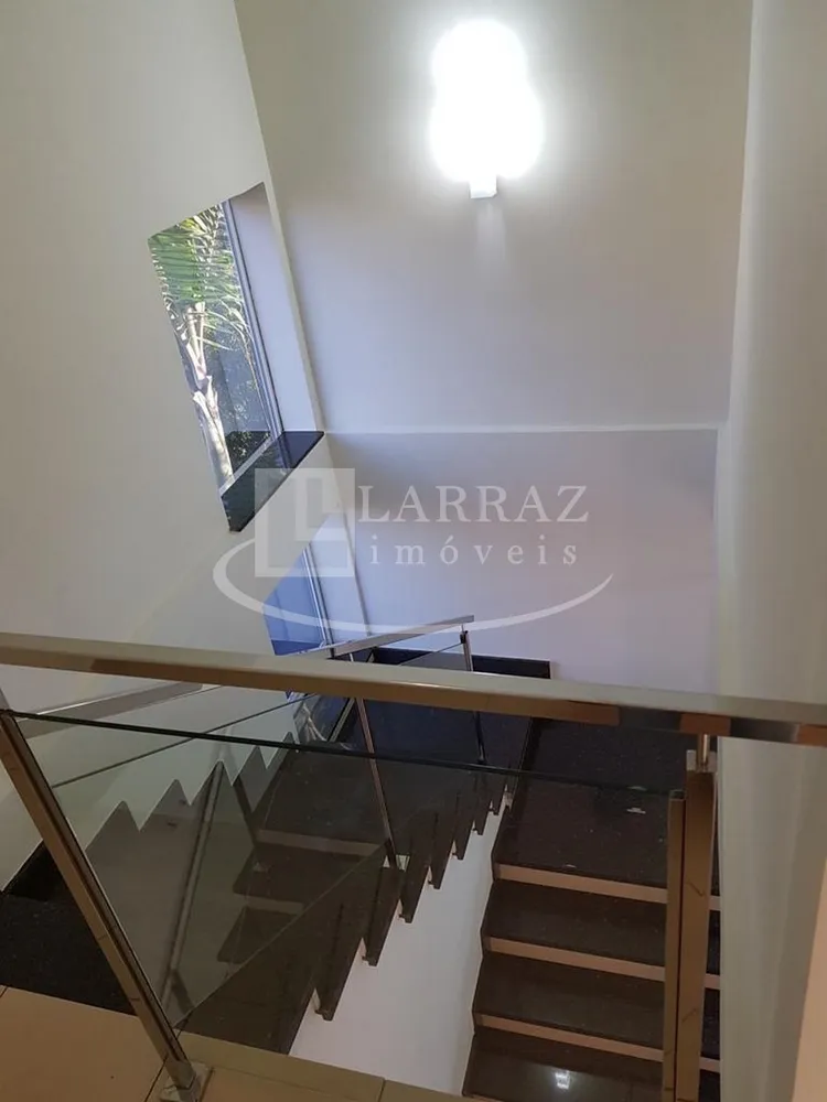 Casa, 3 quartos, 225 m² - Foto 13