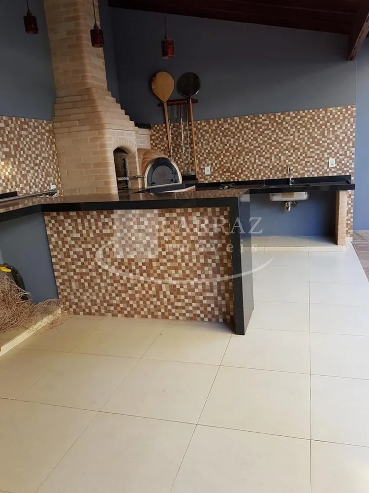 Casa, 3 quartos, 225 m² - Foto 2