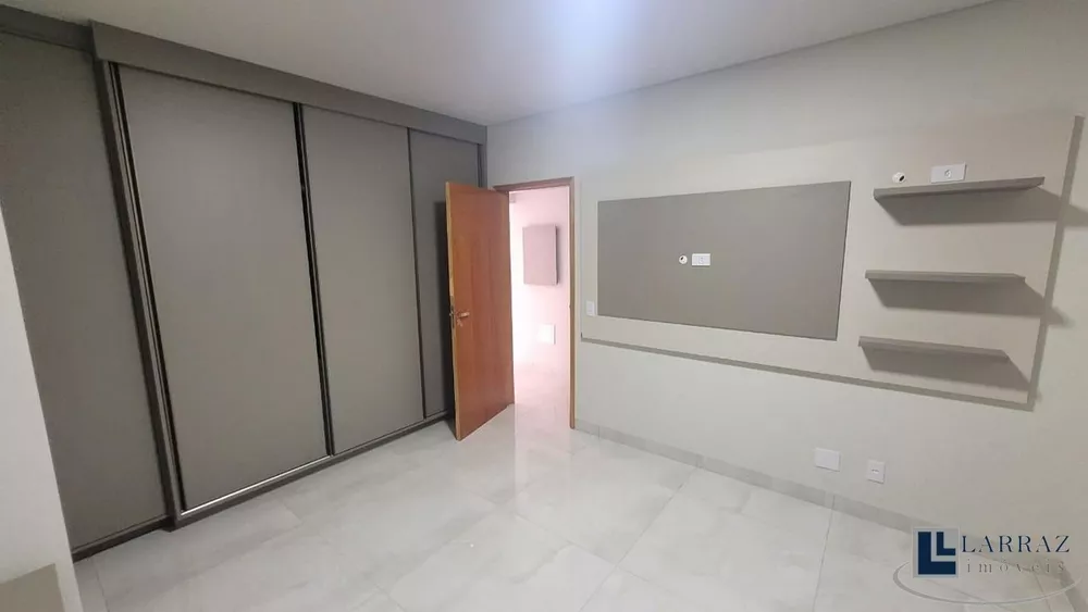 Casa, 3 quartos, 159 m² - Foto 3